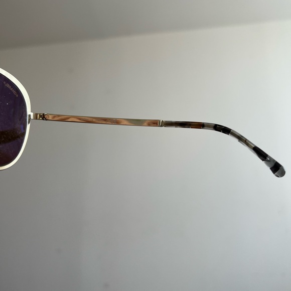 Chanel sunglasses - Picture 3 of 5